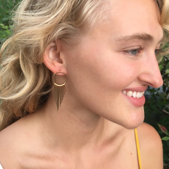 Altar'd State Jewelry - FREE when bundled!✨On The Fringe Earrings!🌻🏜